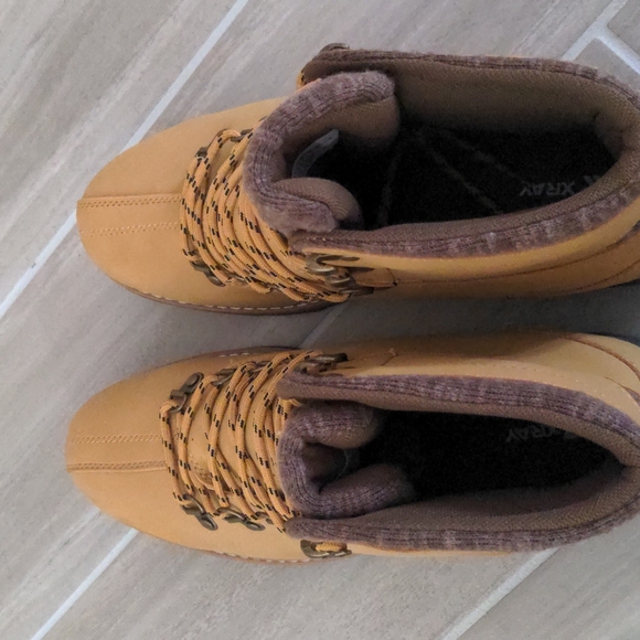 X-ray Men's Grenson Chukka Boot Sz: 9.5 NWOB $150 - Picture 7 of 8